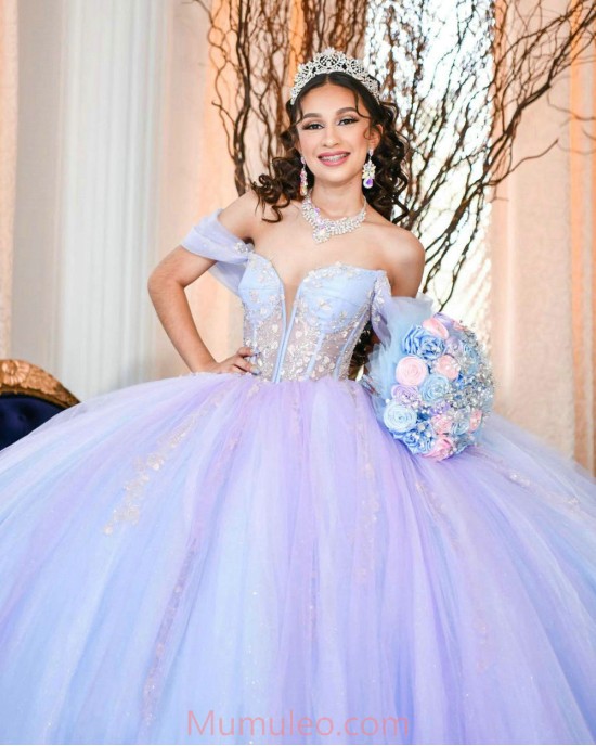 Off Shoulder Light Purple Quinceanera Dresses Metallic Sequin V Neck 15 Dress