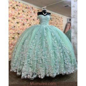 Off Shoulder Sage Green Quince Dresses Lace Appliques Sweetheart Neck 15 Dress