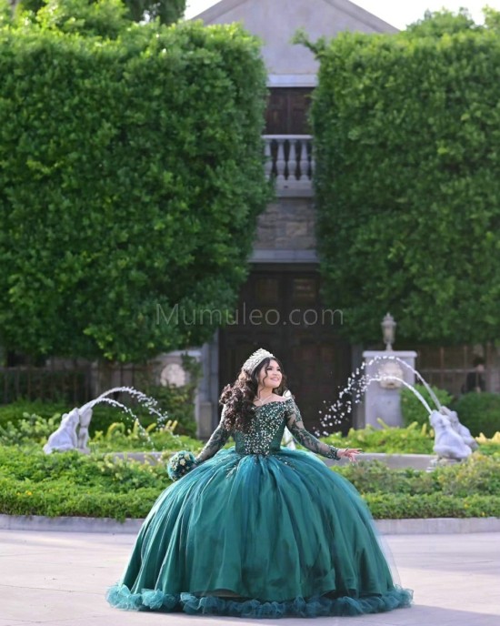 Long Sleeve Emerald Green Quinceanera Dress Metallic Sequin 15 Dresses