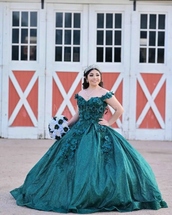 Off Shoulder Emerald Green Quinceanera Dress Metallic Sequin Sweetheart Neck 15 Dresses With 3D Flowers