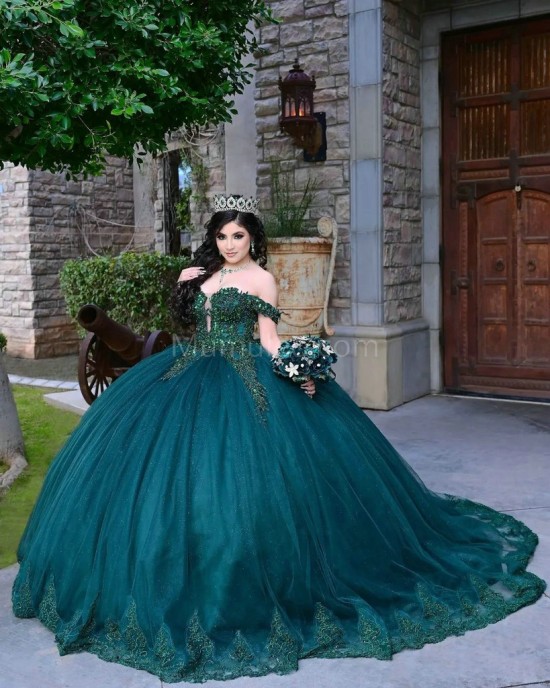 Off Shoulder Emerald Green Quinceanera Dress Sweetheart Neck Lace Appliques 15 Dresses