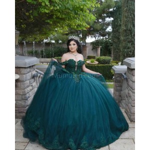 Off Shoulder Emerald Green Quinceanera Dress Sweetheart Neck Lace Appliques 15 Dresses