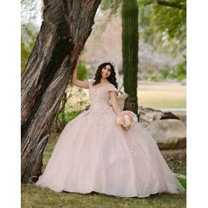 Off Shoulder Pink Quince Dresses Sweetheart Neck Lace Appliques 15 Dress