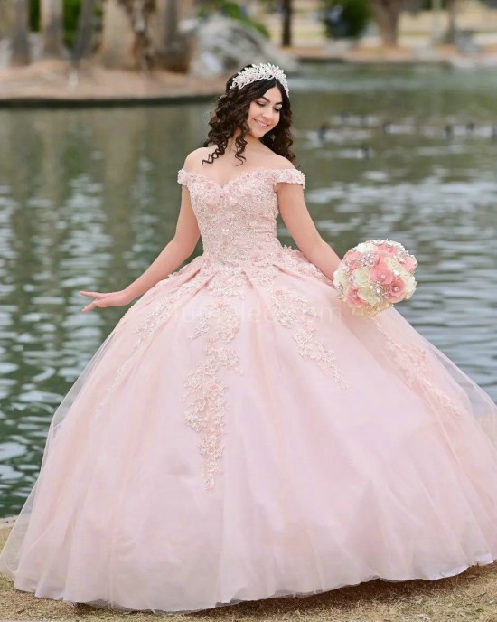 Off Shoulder Pink Quinceanera Dress Lace Appliques Sweetheart Neck 15 Dresses