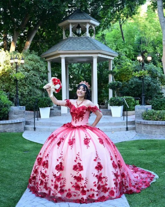 Off Shoulder Red Quinceanera Dress Sweetheart Neck 3D Flowers 15 Dresses