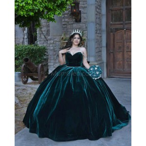 Sleeveless Emerald Green Quinceanera Dress Sweetheart Neck 15 Dresses