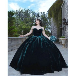 Sleeveless Emerald Green Quinceanera Dress Sweetheart Neck 15 Dresses