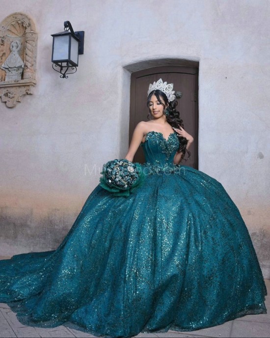 Sleeveless Emerald Green Quinceanera Dress Sweetheart Neck Metallic Sequin 15 Dresses