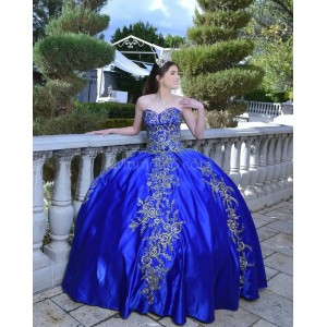 Sleeveless Navy Blue Quinceanera Dress Sweetheart Neck Metallic Sequin 15 Dresses