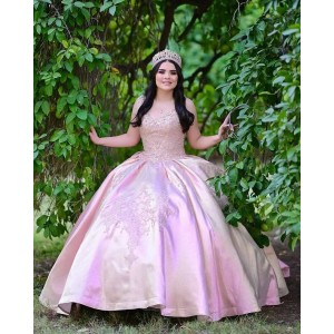 Sleeveless Pink Quince Dresses Lace Appliques Sweetheart Neck 15 Dress