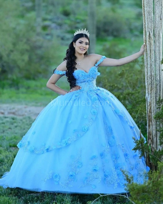 Spaghetti Strap Sky Blue Quinceanera Dress Sweetheart Neck Lace Appliques 15 Dresses