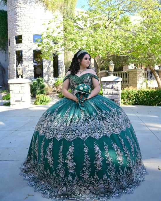 Sweetheart Neck Emerald Green Quinceanera Dress Metallic Sequin Off Shoulder 15 Dresses