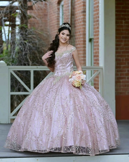 Sweetheart Neck Rose Glod Quinceanera Dress Metallic Sequin Off Shoulder 15 Dresses