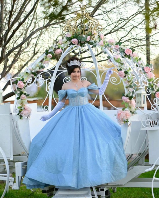 Sweetheart Neck Sky Blue Quinceanera Dress Off Shoulder Metallic Sequin 15 Dresses