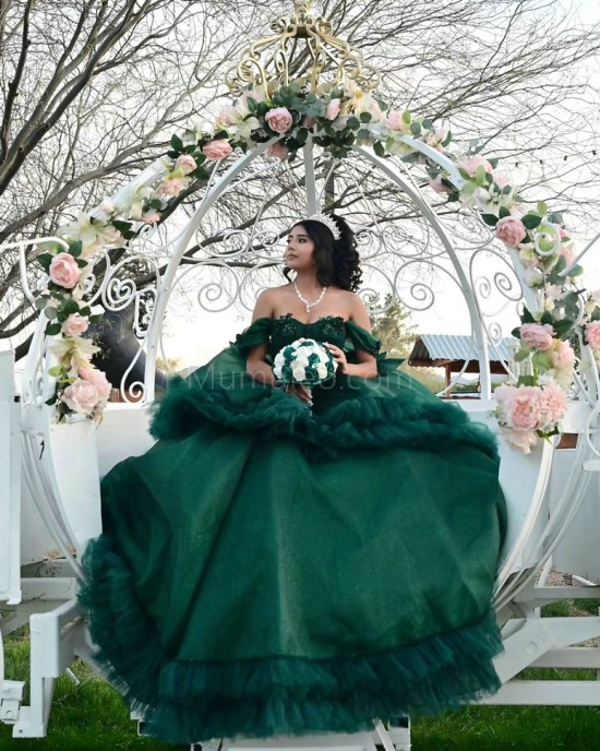 Sweetheart Neck Tiered Emerald Green Quinceanera Dress Off Shoulder 15 Dresses