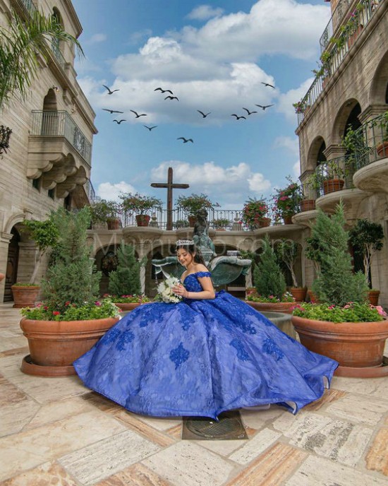 Off Shoulder Blue Quinceanera Dresses Sweetheart Neck Lace Appliques 15 Dress