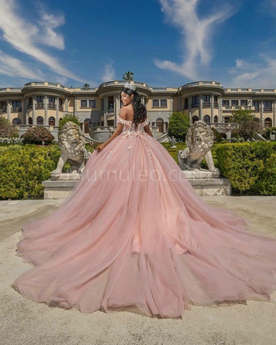 Off Shoulder Pink Quinceanera Dresses Sweetheart Neck Lace Appliques 15 Dress