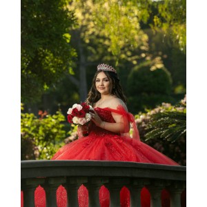 Off Shoulder Red Quinceanera Dresses Lace Appliques Sweetheart Neck Ball Gown 15 Dress