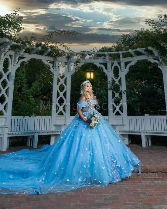 Off Shoulder Sky Blue Quinceanera Dresses Sweetheart Neck Lace Appliques 15 Dress