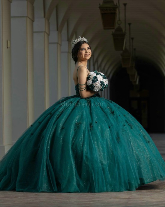 Sleeveless Emerald Green Quinceanera Dresses Lace Appliques V Neck 15 Dress