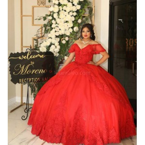 Off Shoulder Red Quinceanera Dress Lace Appliques Sweetheart Neck 15 Dresses