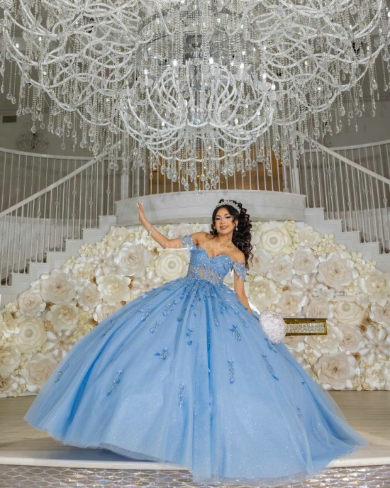 Off Shoulder Sky Blue Quinceanera Dress Sweetheart Neck Lace Appliques 15 Dresses