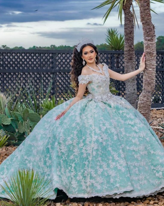 Off Shoulder White On Green Quinceanera Dress Lace Appliques Sweetheart Neck 15 Dresses