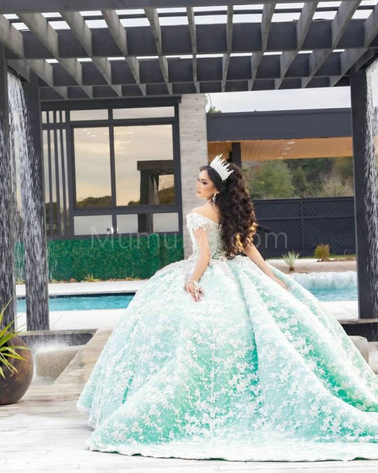 Off Shoulder White On Green Quinceanera Dress Lace Appliques Sweetheart Neck 15 Dresses