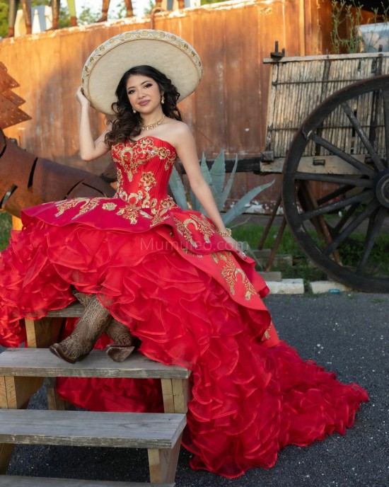 Ruffled Red Quinceanera Dress Sleeveless Sweetheart Neck 15 Dresses