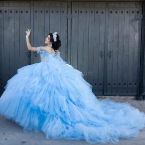 Ruffled Sky Blue Quinceanera Dress Off Shoulder Sweetheart Neck 15 Dresses