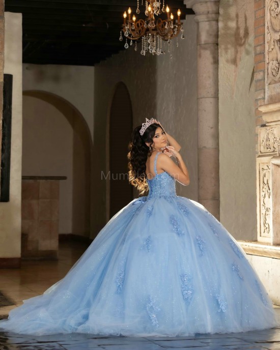 V Neck Blue Quinceanera Dress Lace Appliques Sleeveless 15 Dresses