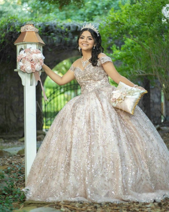 Champagne Off Shoulder Quinceanera Dress Metallic Sequin Sweetheart Neck 15 Dresses