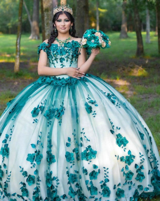 Green On White Quinceanera Dress Lace Appliques Sweetheart Neck 15 Dresses With 3D Flowers