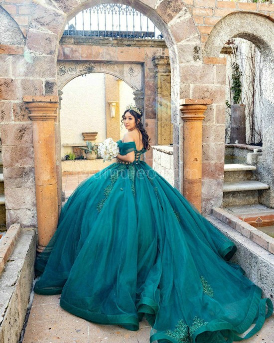 Off Shoulder Emerald Green Quinceanera Dress Sweetheart Neck Lace Appliques 15 Dresses