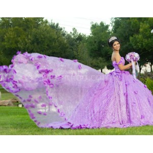 Off Shoulder Lilac Quinceanera Dress Lace Appliques Sweetheart Neck 15 Dresses