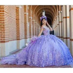 Off Shoulder Lilac Quinceanera Dress Sweetheart Neck Lace Appliques 15 Dresses