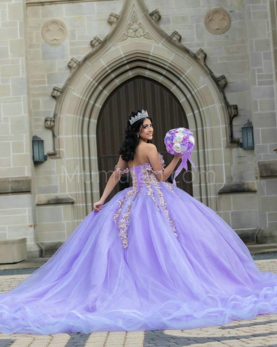 Off Shoulder Lilac Quinceanera Dresses Lace Appliques Sweetheart Neck 15 Dress