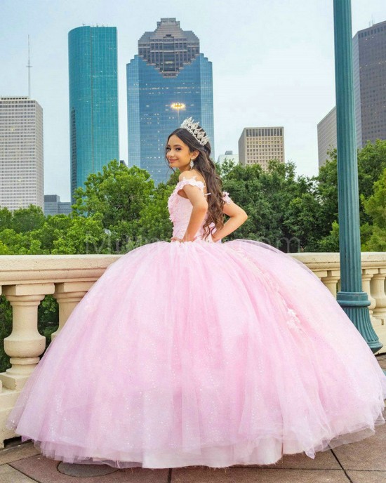 Off Shoulder Pink Quinceanera Dress Lace Appliques Sweetheart Neck 15 Dresses