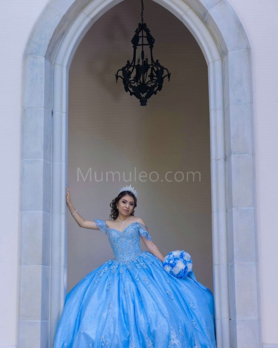 Off Shoulder Sky Blue Quinceanera Dress Lace Appliques Sweetheart Neck 15 Dresses