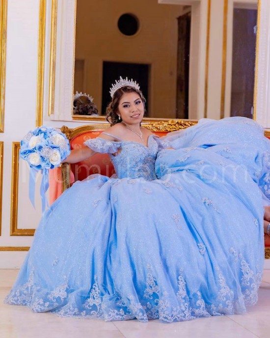 Off Shoulder Sky Blue Quinceanera Dress Lace Appliques Sweetheart Neck 15 Dresses