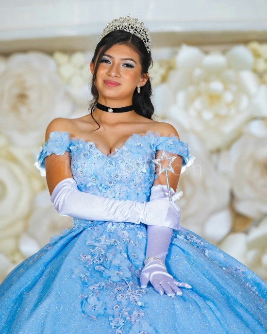 Off Shoulder Sky Blue Quinceanera Dress Sweetheart Neck Lace Appliques 15 Dresses