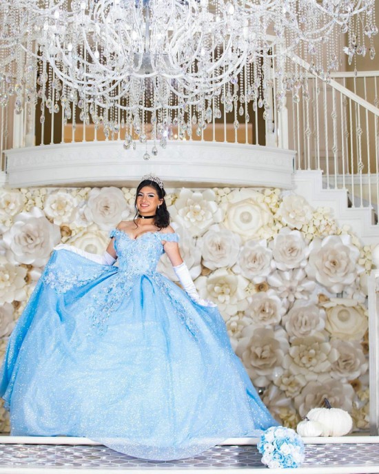 Off Shoulder Sky Blue Quinceanera Dress Sweetheart Neck Lace Appliques 15 Dresses