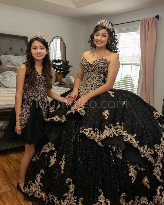 Sleeveless Black Quinceanera Dress Lace Appliques Sweetheart Neck 15 Dresses