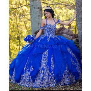 Spaghetti Strap Blue Quinceanera Dress Lace Appliques Sweetheart Neck 15 Dresses